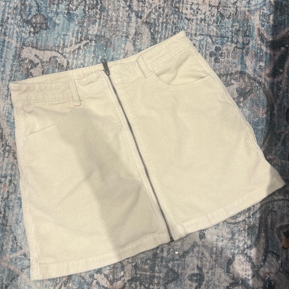 American Eagle Cream Corduroy Skirt - Picture 1 of 3
